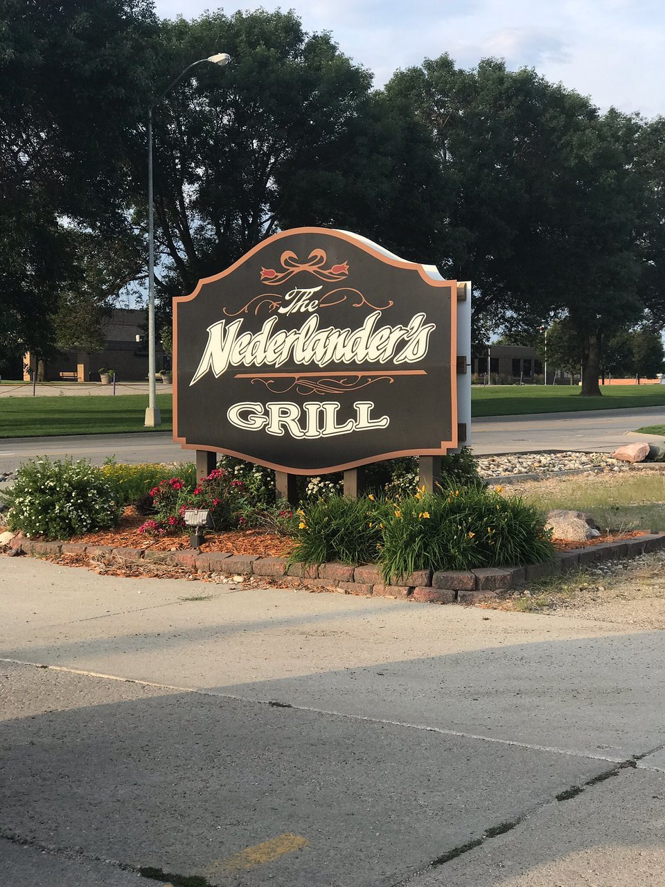 Nederlander's Grill